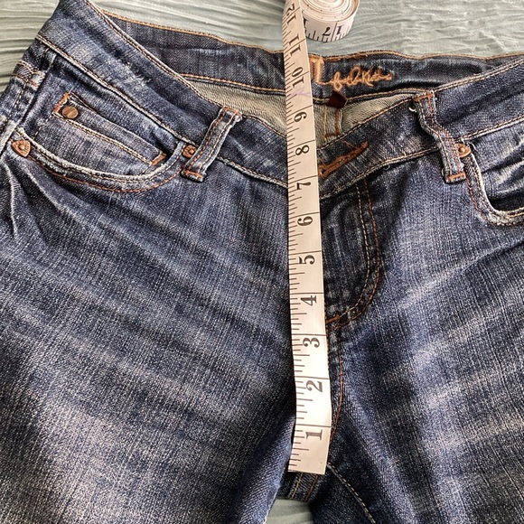 Kut from the Kloth jeans. Size 2, great condition. Fit like a 4-6 vanity sized. - Picture 12 of 12